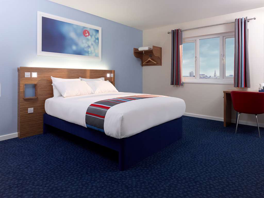 Travelodge Chester Warrington Road Quarto foto
