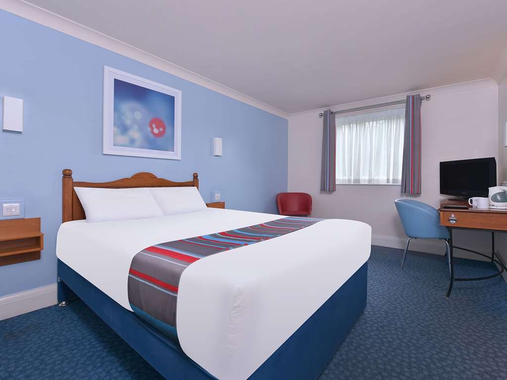 Travelodge Chester Warrington Road Quarto foto