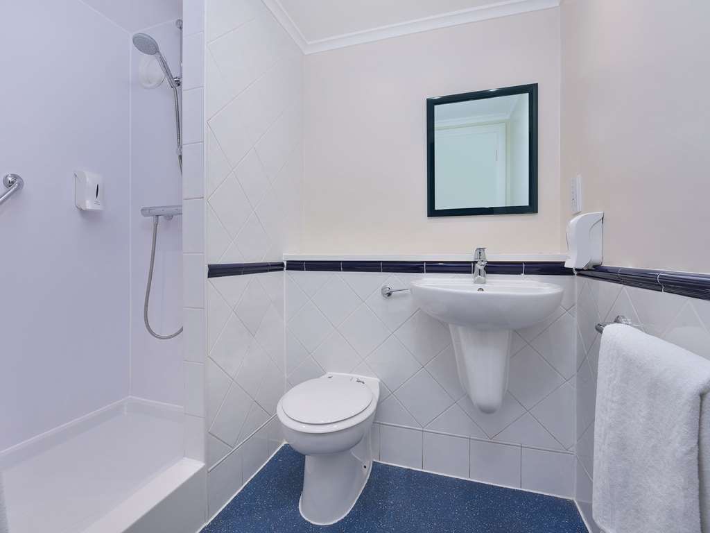 Travelodge Chester Warrington Road Quarto foto